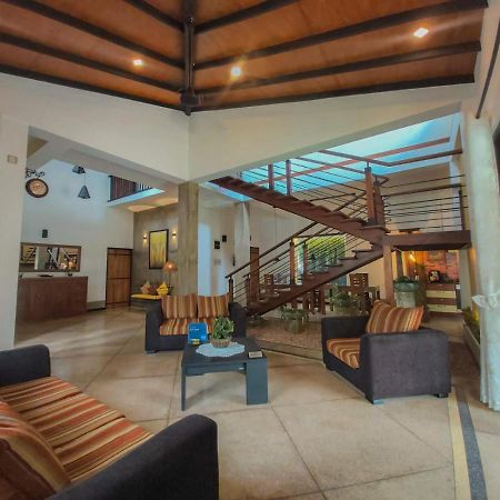 Villa Dominikku Негомбо Экстерьер фото