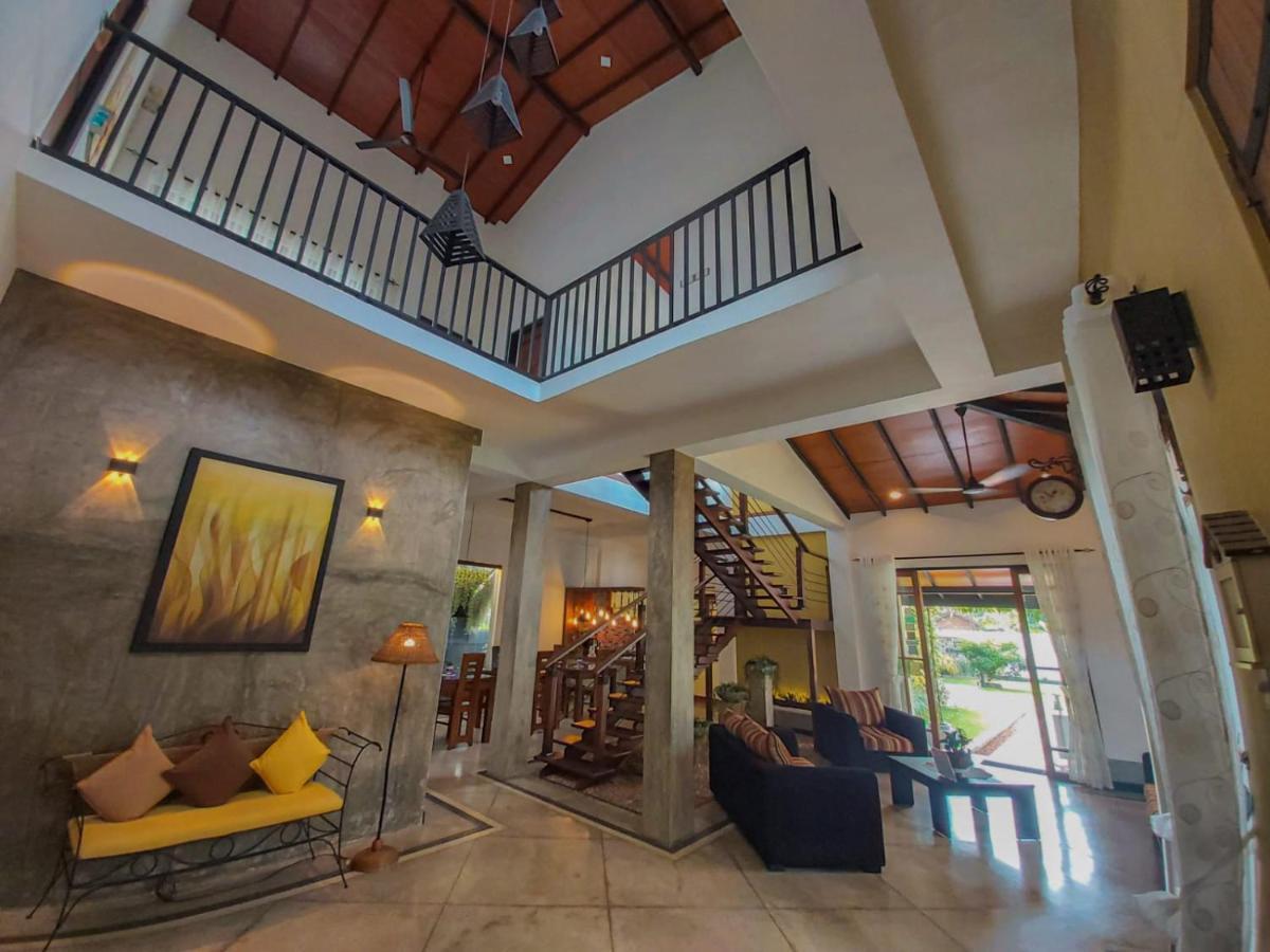 Villa Dominikku Негомбо Экстерьер фото
